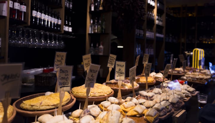 Spain&rsquo;s bars go dark joining energy protest